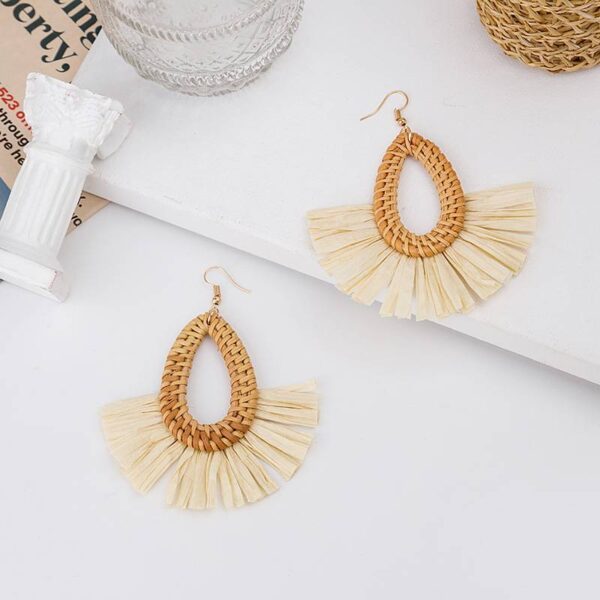 Alina Rattan Earring - Image 3