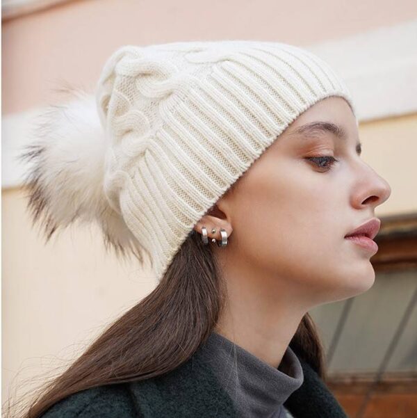 Ryu Pure Cashmere Beanie - Image 5