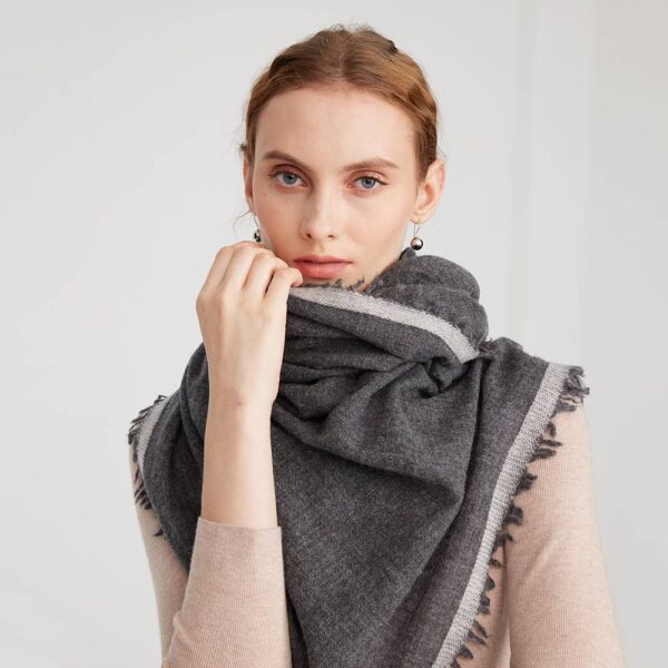 Lyn Cashmere Wrap - Image 4