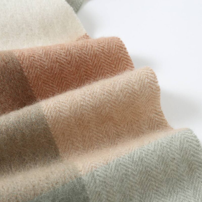 Eva Pure Cashmere Checked Tasseled Scarf - Laurel Green - Image 6