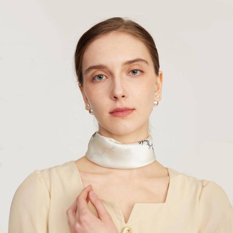 Ade Square Silk Scarf - Image 4