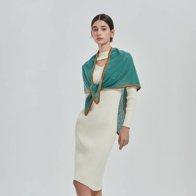 Bae Triangle Cashmere Scarf - Image 3