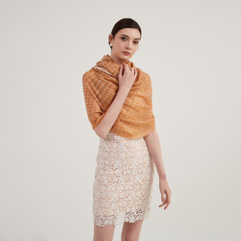 Luci Featherlight, sciarpa in cashmere a portafoglio - immagine 4