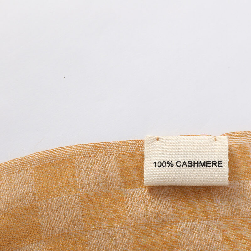 Luci Featherlight, sciarpa in cashmere a portafoglio - immagine 7