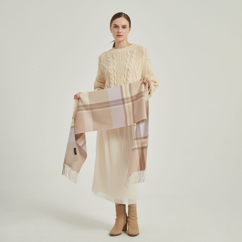 Delia Check Cashmere Scarf - Image 2
