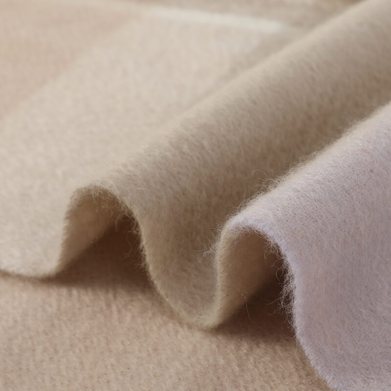 Delia Check Cashmere Scarf - Image 6