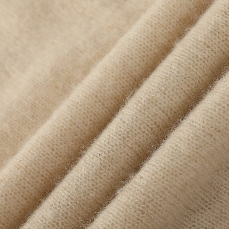 Rosa Wearable Cashmere Wrap - Image 4
