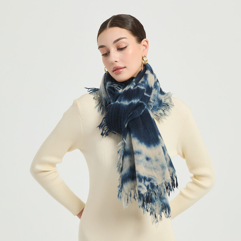 Clara Cashmere Wrap - Image 3
