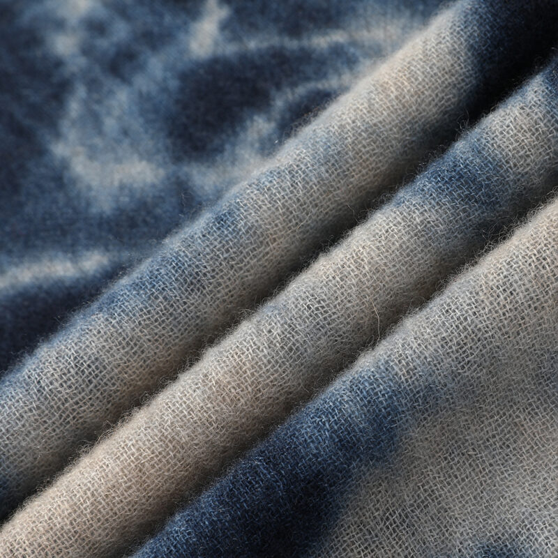Clara Cashmere Wrap - Image 4