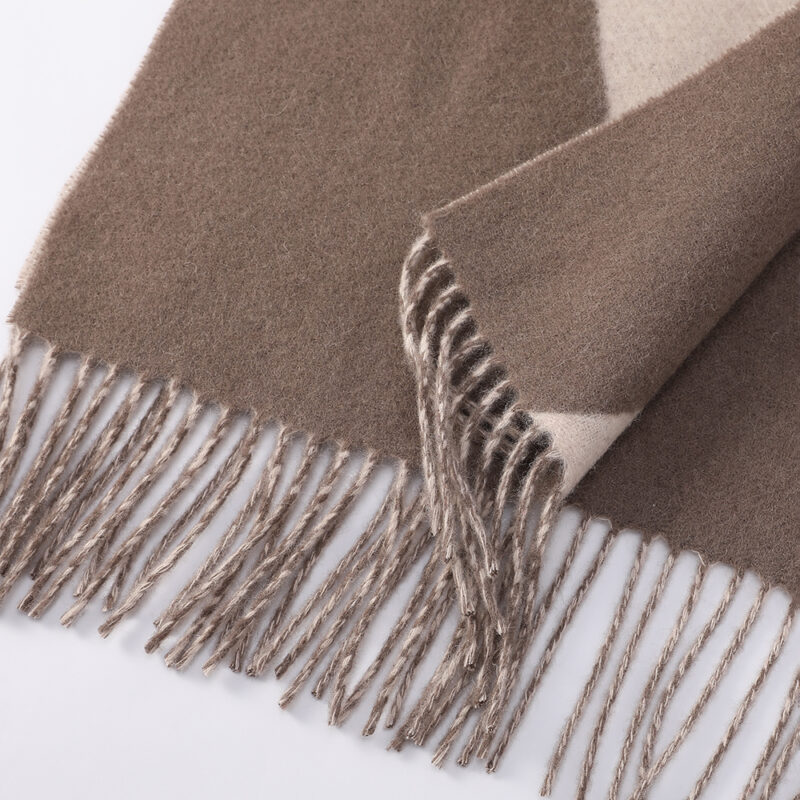 Jules Lambswool Scarf - Taupe - Image 7