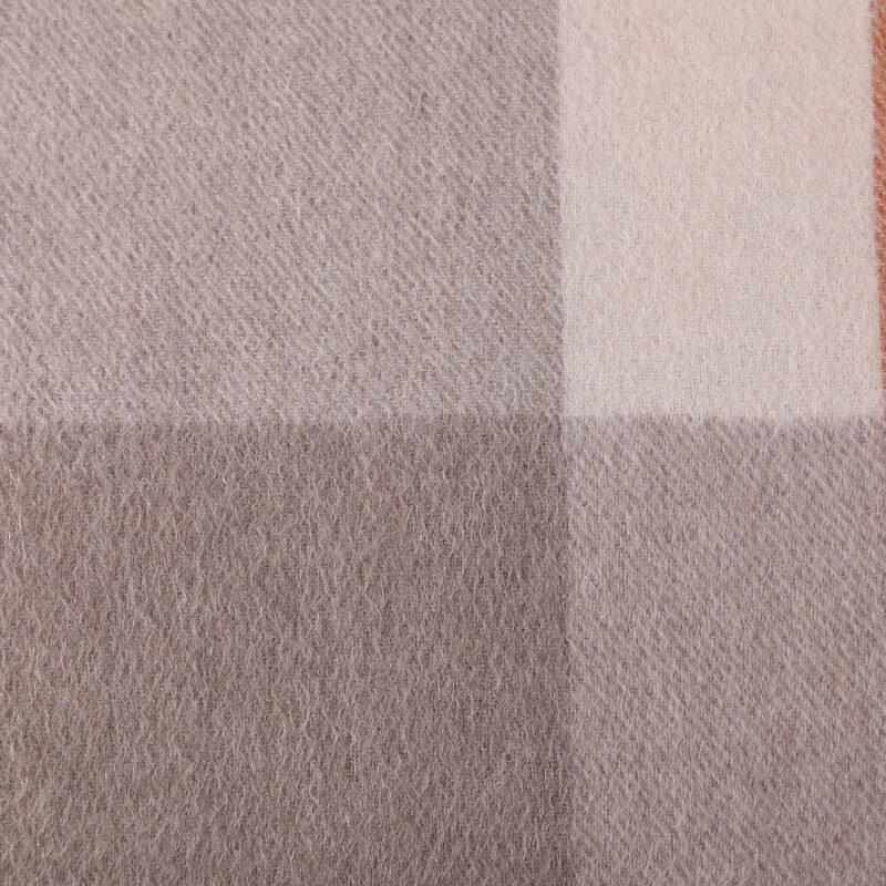 Della Check Cashmere Scarf - Image 6